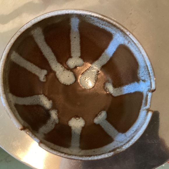 STUDIO POTTERY LARGE NOODLES BOWL/DECOR BOWL/PLANTER - Picture 3 of 8